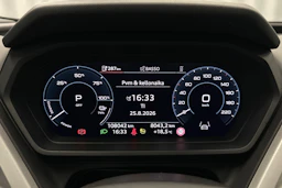 sininen Audi Q4 e-tron 2023 kuva 13.