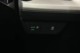 sininen Audi Q4 e-tron 2023 kuva 15.