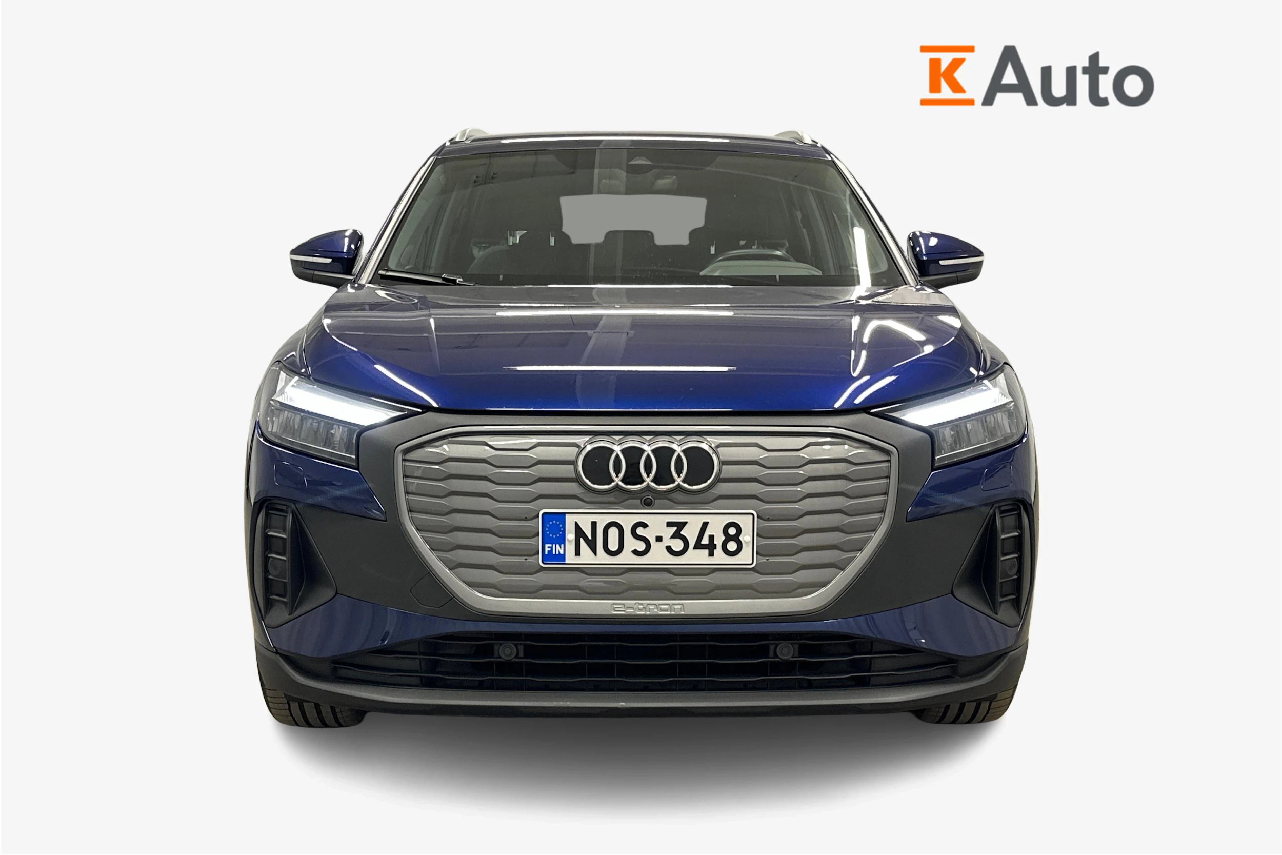 sininen Audi Q4 e-tron 2023 kuva 4.