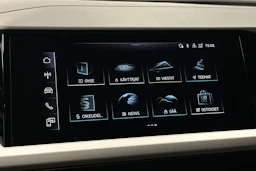 harmaa Audi Q4 e-tron 2023 kuva 17.
