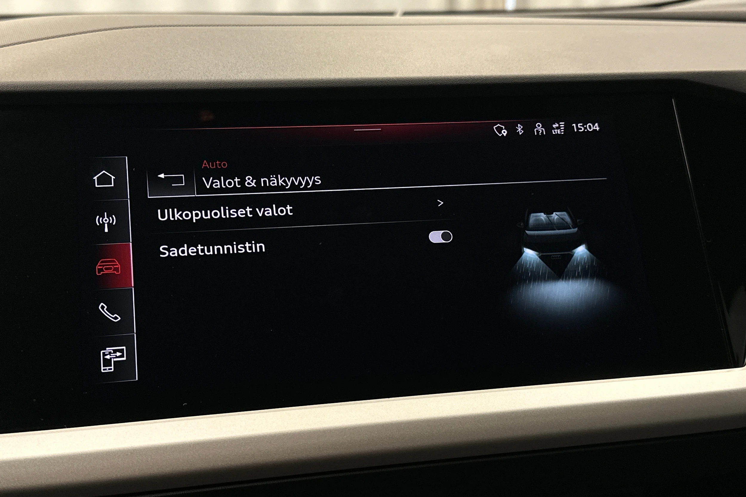 harmaa Audi Q4 e-tron 2023 kuva 24.