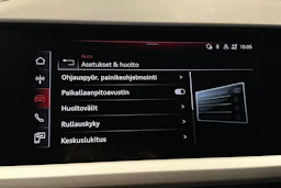 harmaa Audi Q4 e-tron 2023 kuva 27.