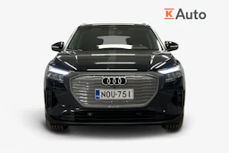 musta Audi Q4 e-tron 2023 kuva 4.
