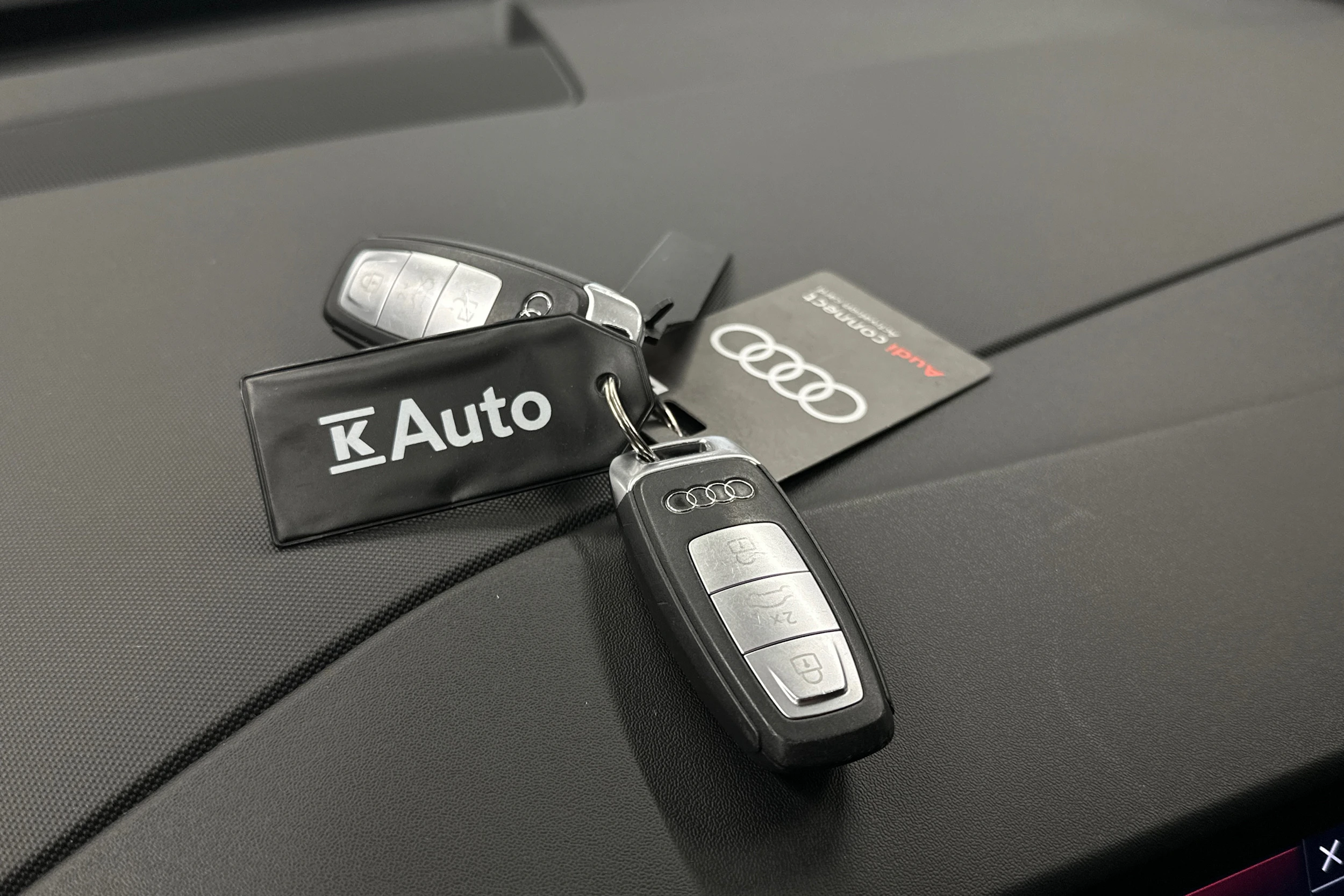 musta Audi Q4 e-tron 2023 kuva 26.