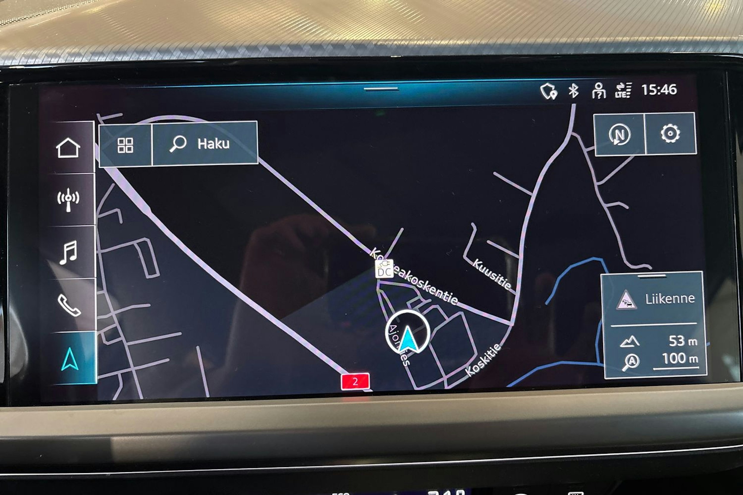 valkoinen Audi Q4 e-tron 2023 kuva 21.