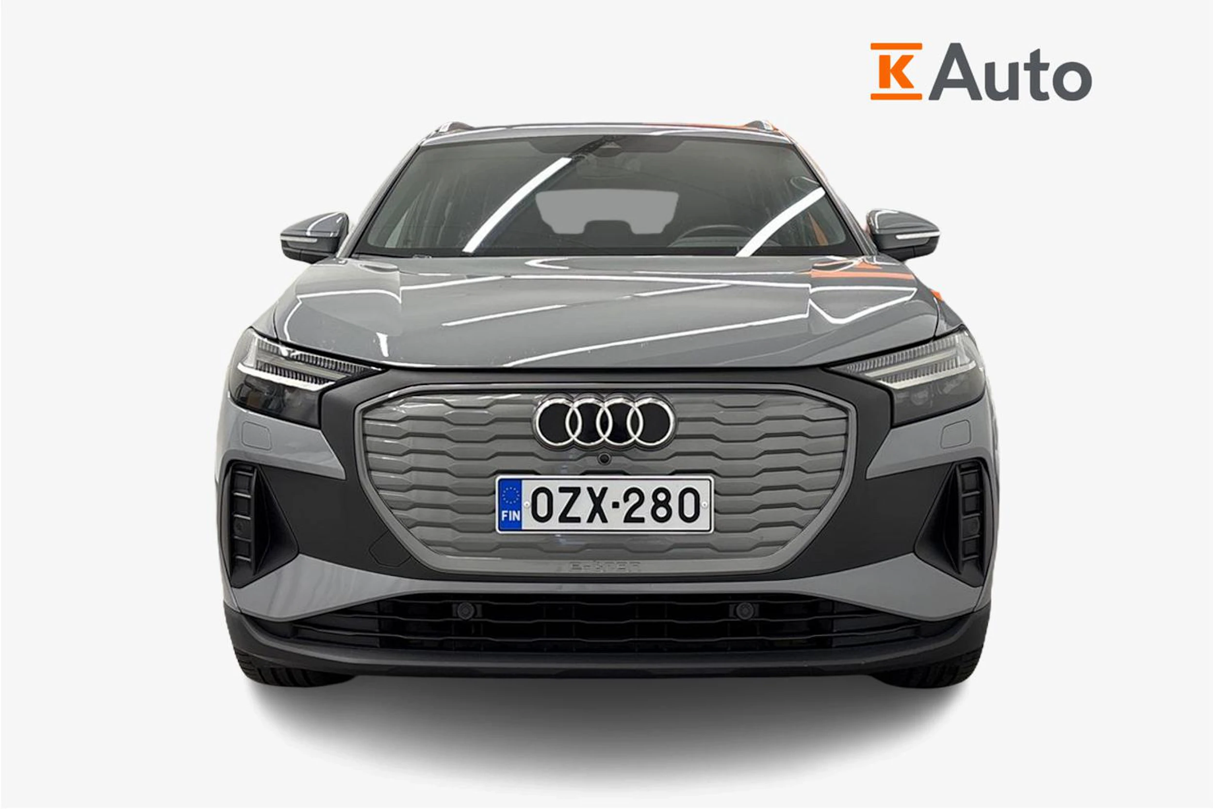 harmaa Audi Q4 e-tron 2023 kuva 4.