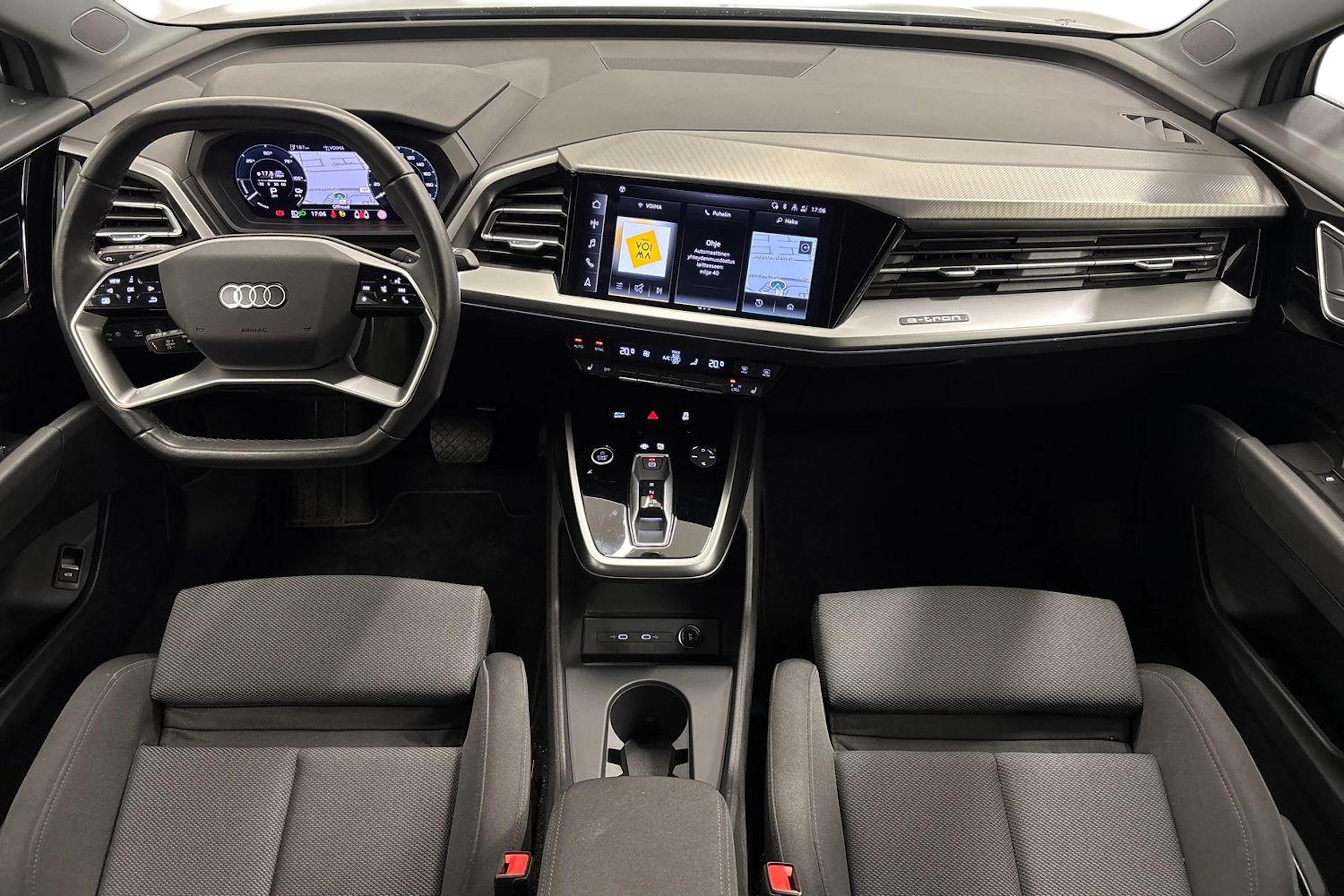 harmaa Audi Q4 e-tron 2023 kuva 7.