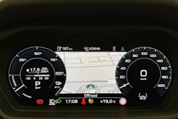 harmaa Audi Q4 e-tron 2023 kuva 16.