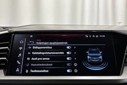 harmaa Audi Q4 e-tron 2023 kuva 22.