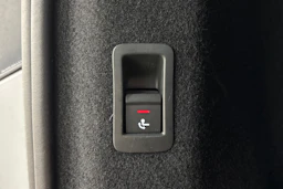 harmaa Audi Q4 e-tron 2023 kuva 26.