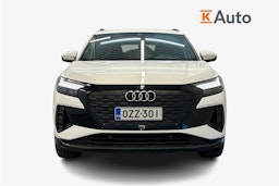 valkoinen Audi Q4 e-tron 2023 kuva 5.