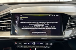 valkoinen Audi Q4 e-tron 2023 kuva 23.