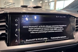 violetti Audi Q4 e-tron 2023 kuva 14.