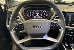 violetti Audi Q4 e-tron 2023 kuva 22.