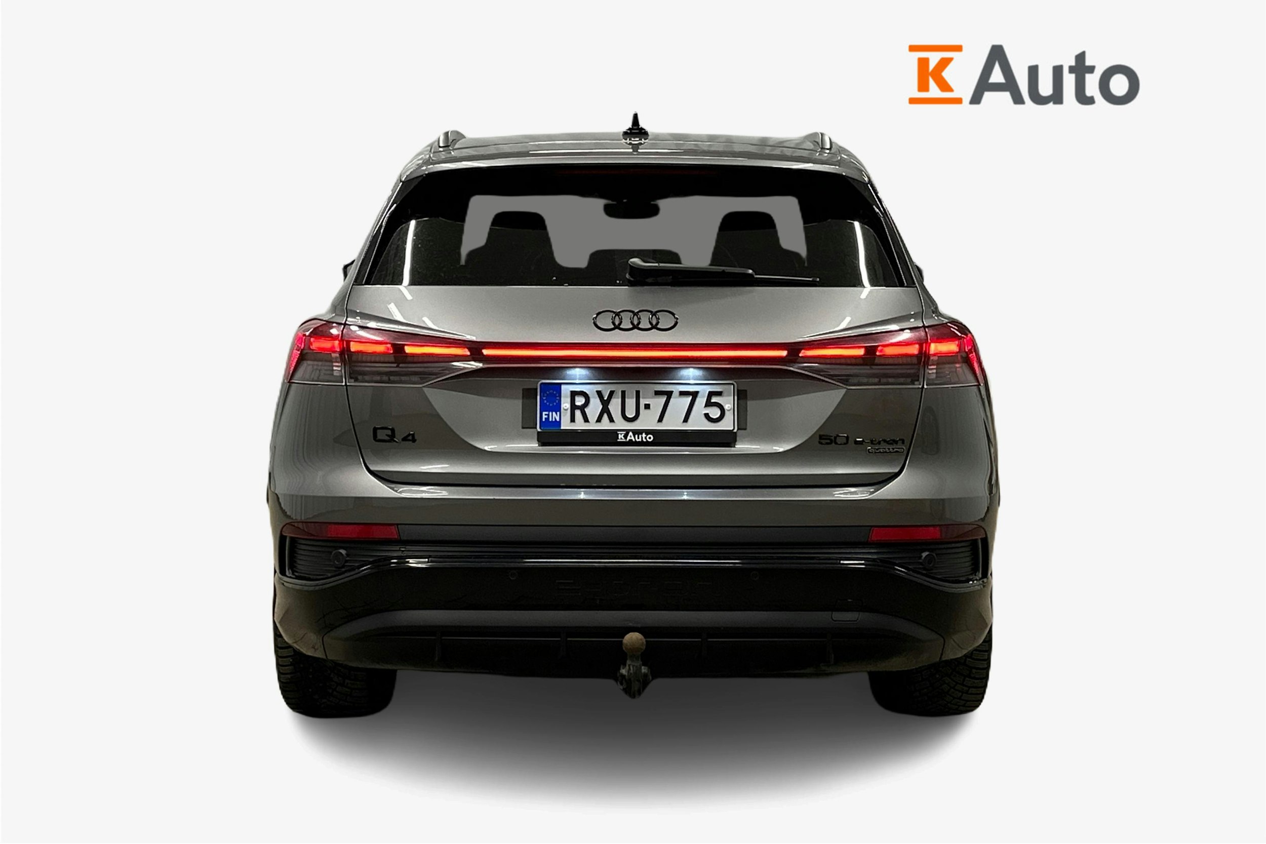 harmaa Audi Q4 e-tron 2023 kuva 3.