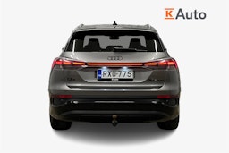 harmaa Audi Q4 e-tron 2023 kuva 3.
