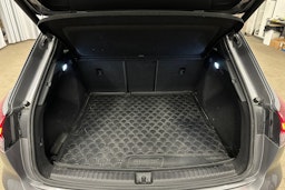 harmaa Audi Q4 e-tron 2023 kuva 14.