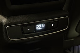 harmaa Audi Q4 e-tron 2023 kuva 17.