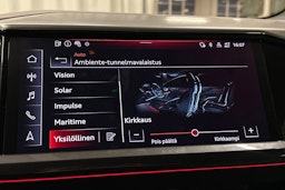 harmaa Audi Q4 e-tron 2023 kuva 28.
