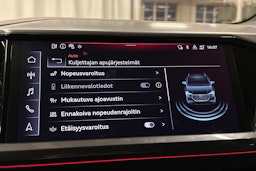 harmaa Audi Q4 e-tron 2023 kuva 29.