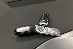 harmaa Audi Q4 e-tron 2023 kuva 36.