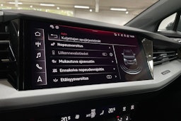 harmaa Audi Q4 e-tron 2023 kuva 22.