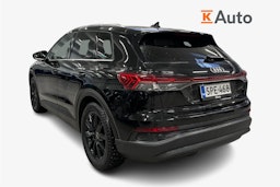 Musta Audi Q4 e-tron 2023 kuva 2.