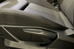 Musta Audi Q4 e-tron 2023 kuva 12.