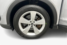 harmaa Audi Q4 e-tron 2023 kuva 9.