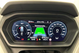 harmaa Audi Q4 e-tron 2023 kuva 17.