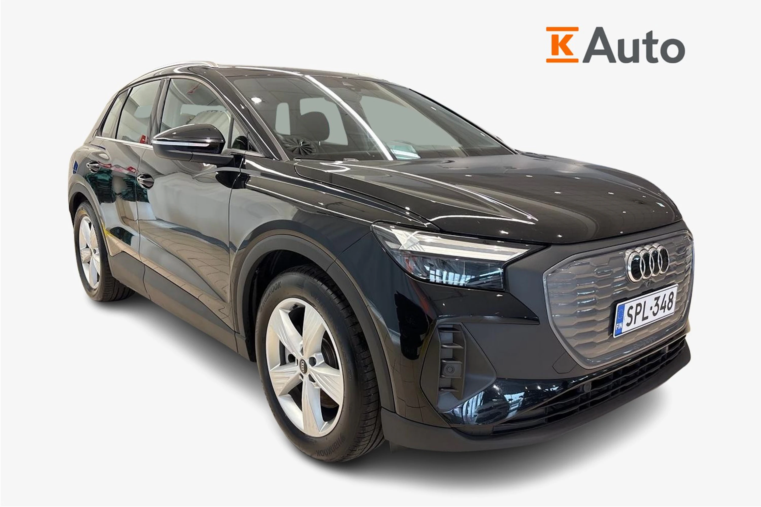 musta Audi Q4 e-tron 2023 kuva 1.