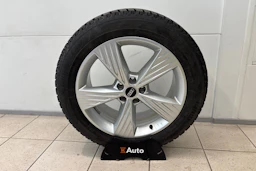 musta Audi Q4 e-tron 2023 kuva 11.