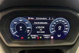 musta Audi Q4 e-tron 2023 kuva 17.