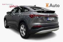 Harmaa Audi Q4 e-tron 2023 kuva 2.