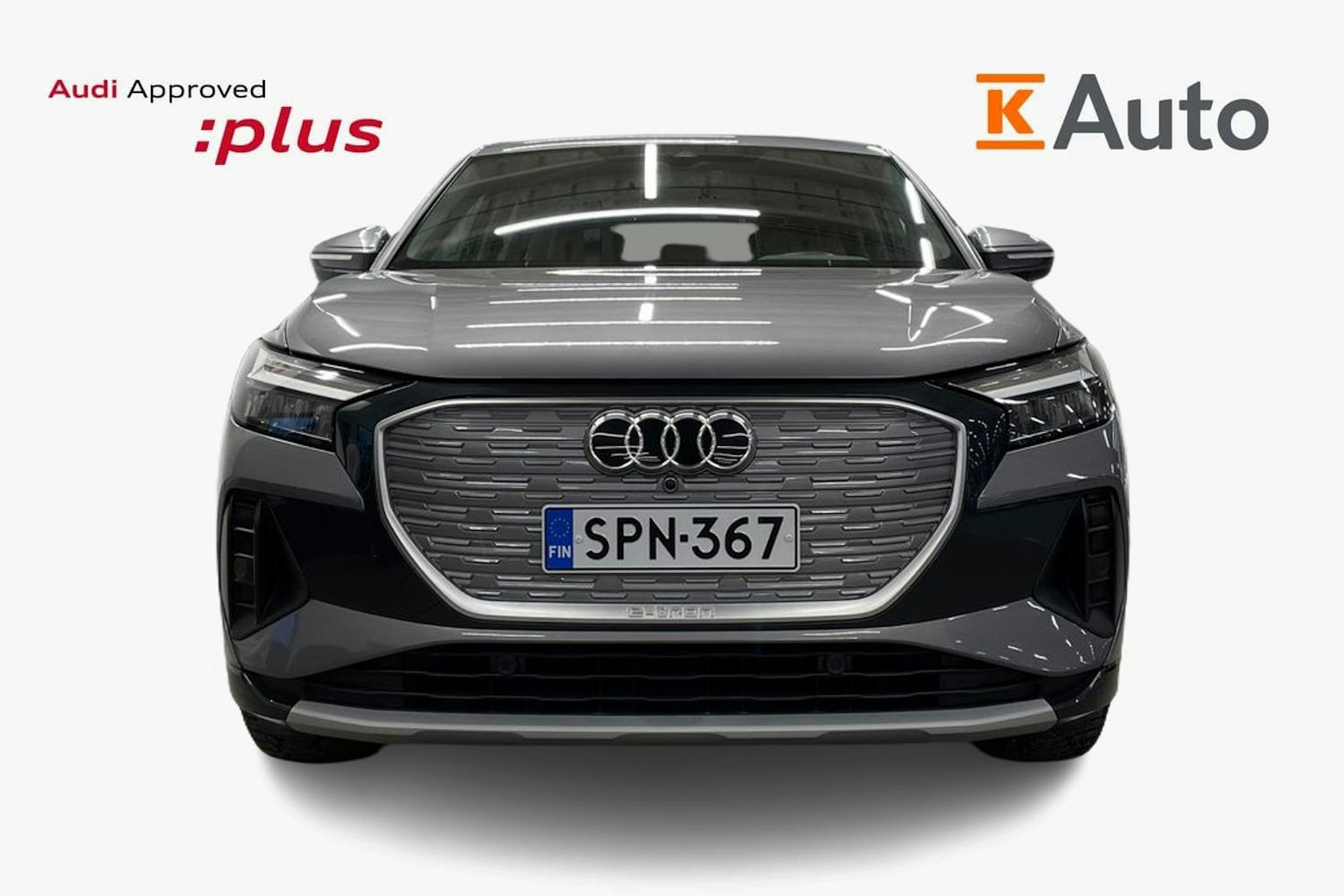 Harmaa Audi Q4 e-tron 2023 kuva 5.