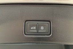 Harmaa Audi Q4 e-tron 2023 kuva 33.