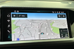 sininen Audi Q4 e-tron 2023 kuva 21.