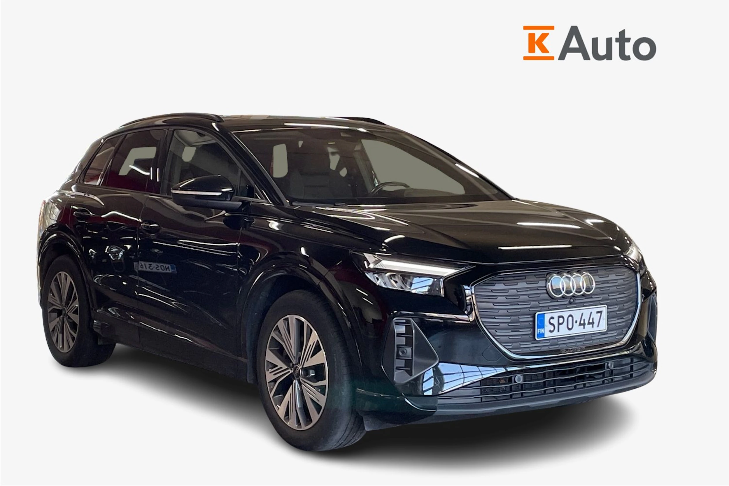 musta Audi Q4 e-tron 2023 kuva 1.