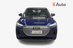 sininen Audi Q4 e-tron 2023 kuva 5.