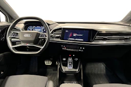 valkoinen Audi Q4 e-tron 2023 kuva 7.
