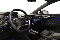 harmaa Audi Q4 e-tron 2023 kuva 8.