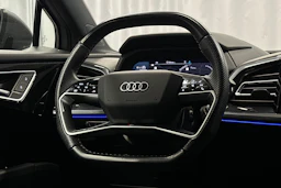 harmaa Audi Q4 e-tron 2023 kuva 19.