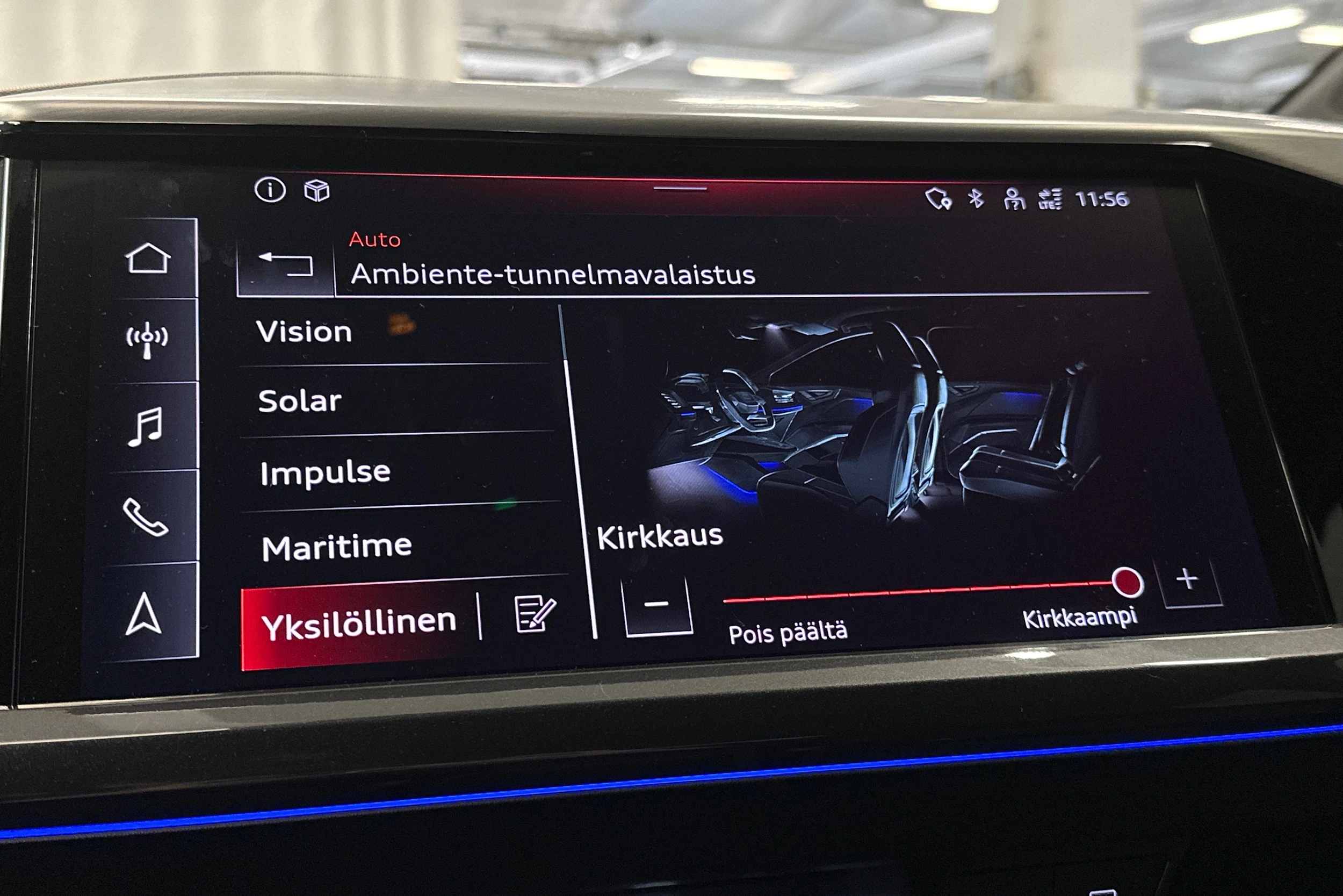 harmaa Audi Q4 e-tron 2023 kuva 28.