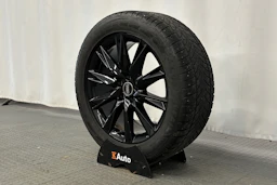 musta Audi Q4 e-tron 2023 kuva 13.