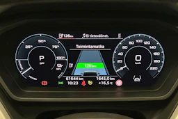 musta Audi Q4 e-tron 2023 kuva 23.