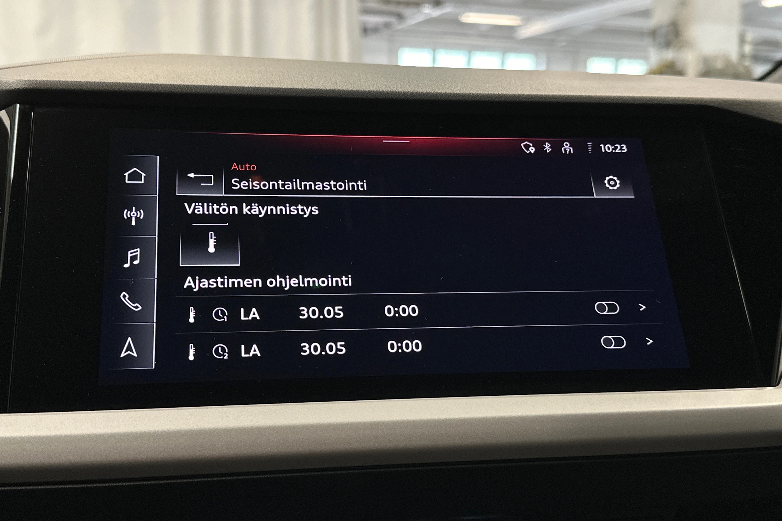 musta Audi Q4 e-tron 2023 kuva 25.
