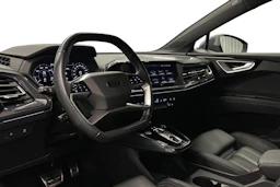 harmaa Audi Q4 e-tron 2023 kuva 6.