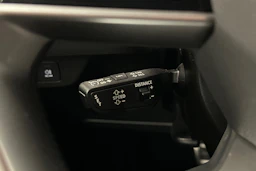 harmaa Audi Q4 e-tron 2023 kuva 19.