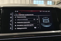 harmaa Audi Q4 e-tron 2023 kuva 23.