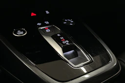 harmaa Audi Q4 e-tron 2023 kuva 27.